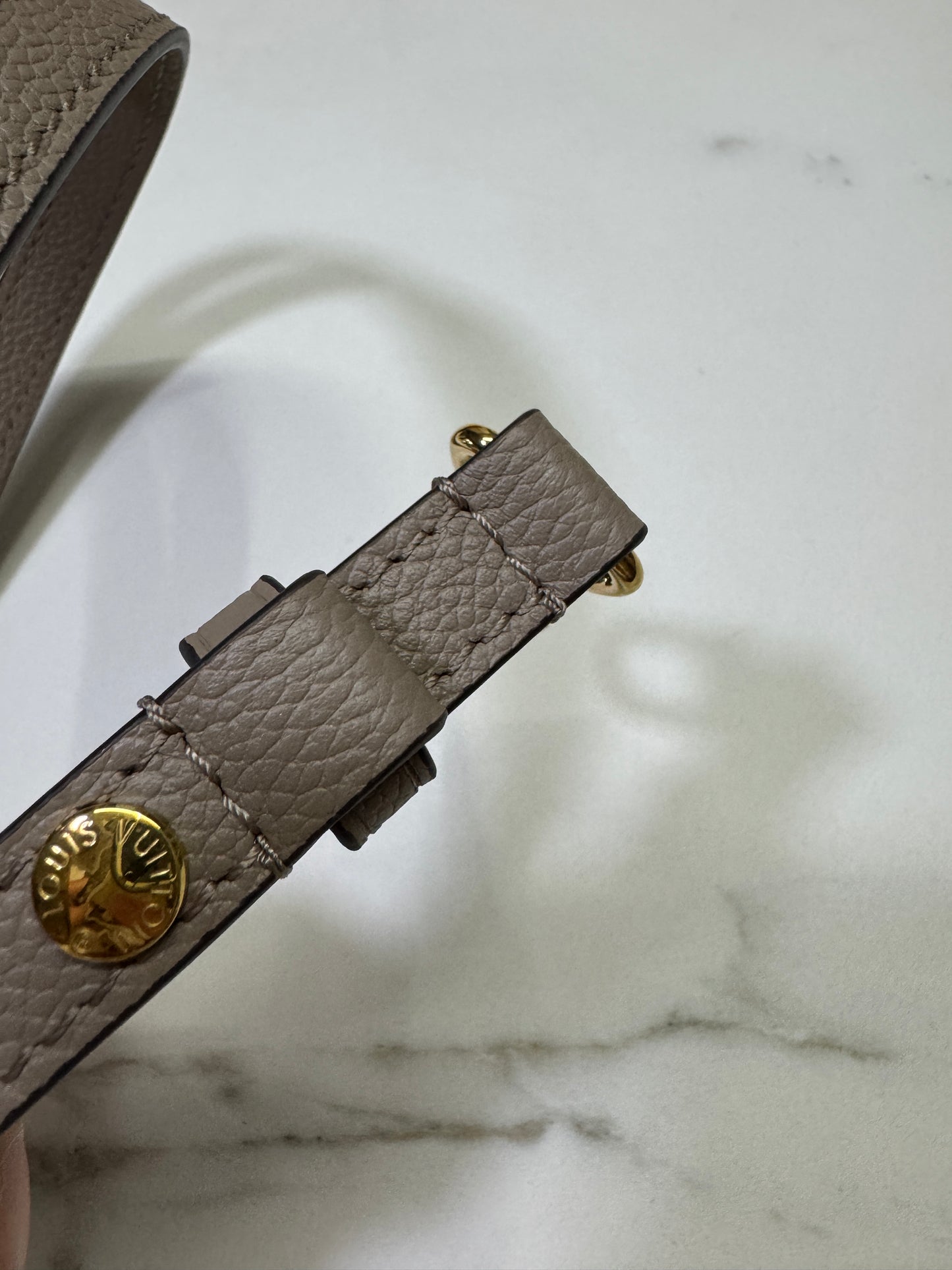 LV Pochette Metis 大象灰