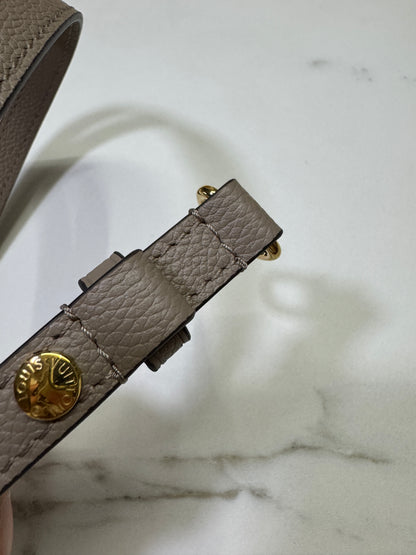 LV Pochette Metis 大象灰