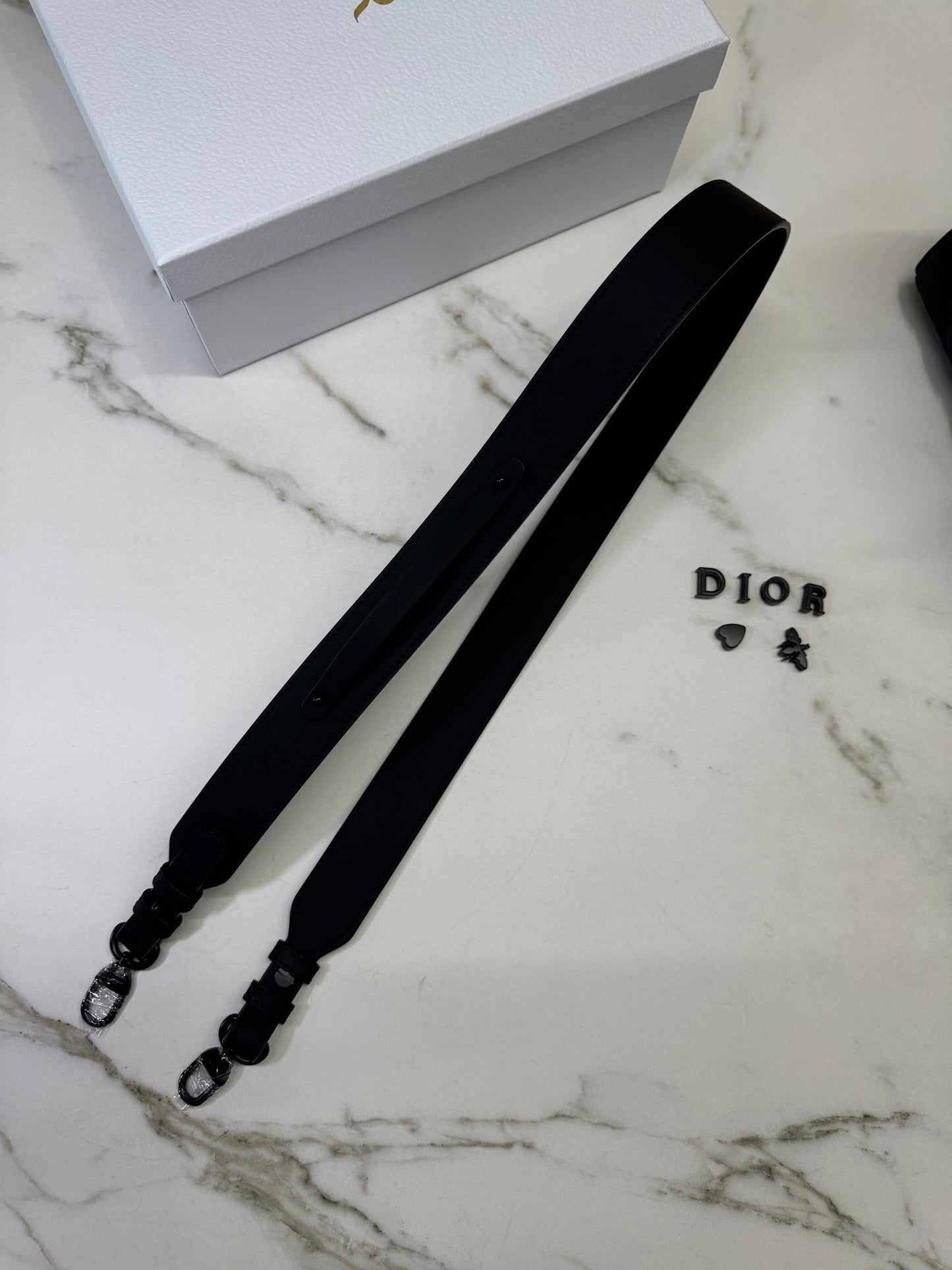 DIOR Lady 4格 磨砂黑 Small