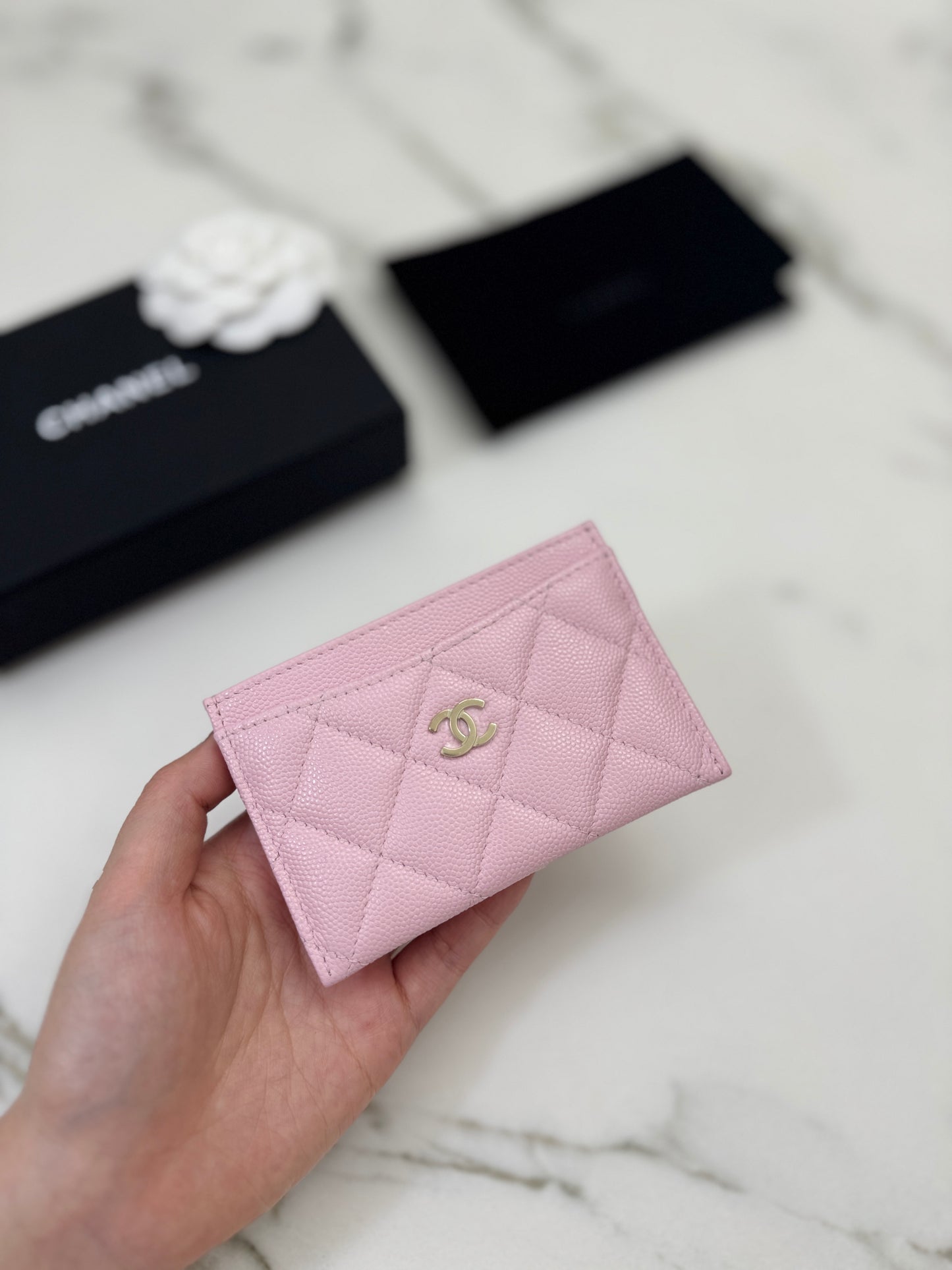 CHANEL 24S櫻花粉 Cardholder