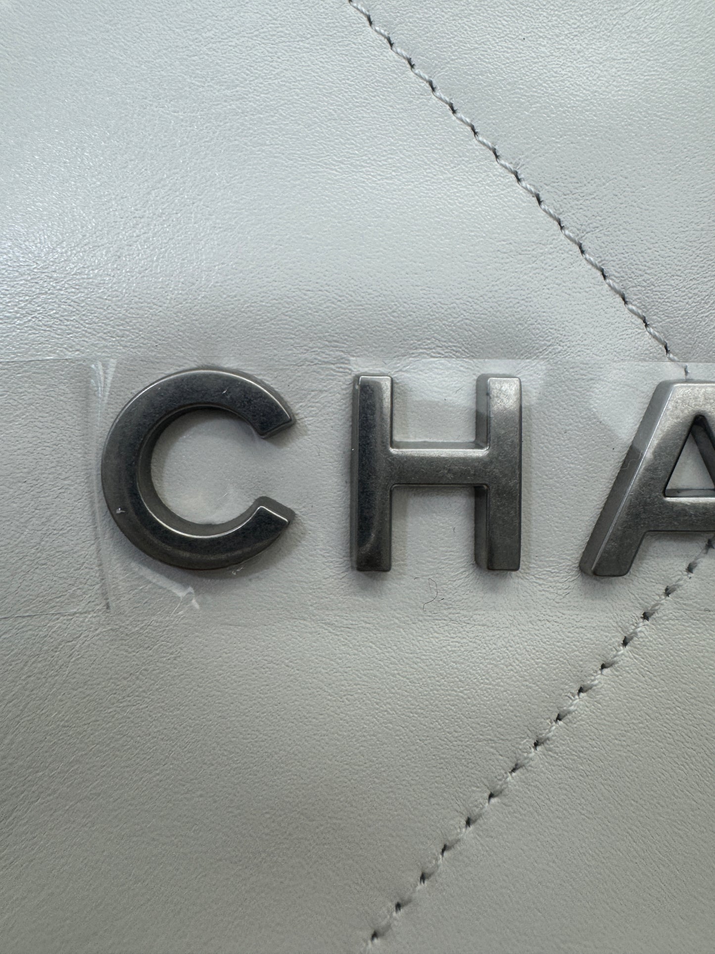 CHANEL 22Bag Small 白銀