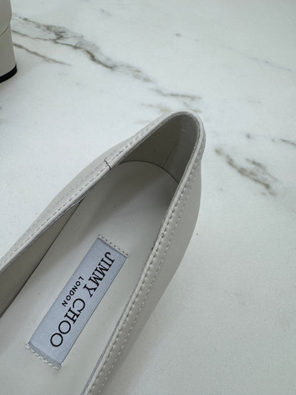 JIMMY CHOO 方頭珍珠拼鑽蝴蝶結 米白