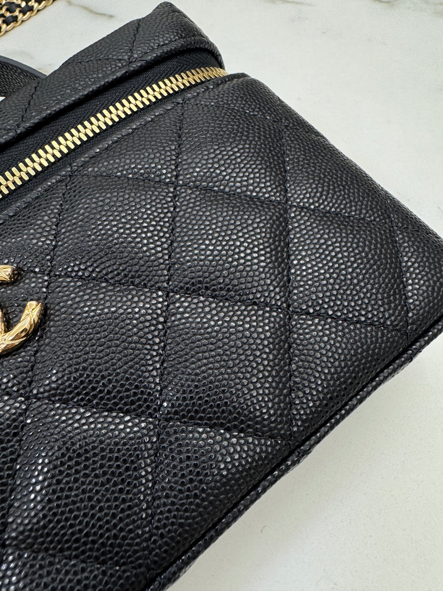 CHANEL 26C 菱格紋Logo LP盒子包