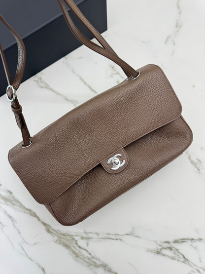 CHANEL Maxi Flap Small 32cm 大象灰/ 深卡其色 Dark Khaki