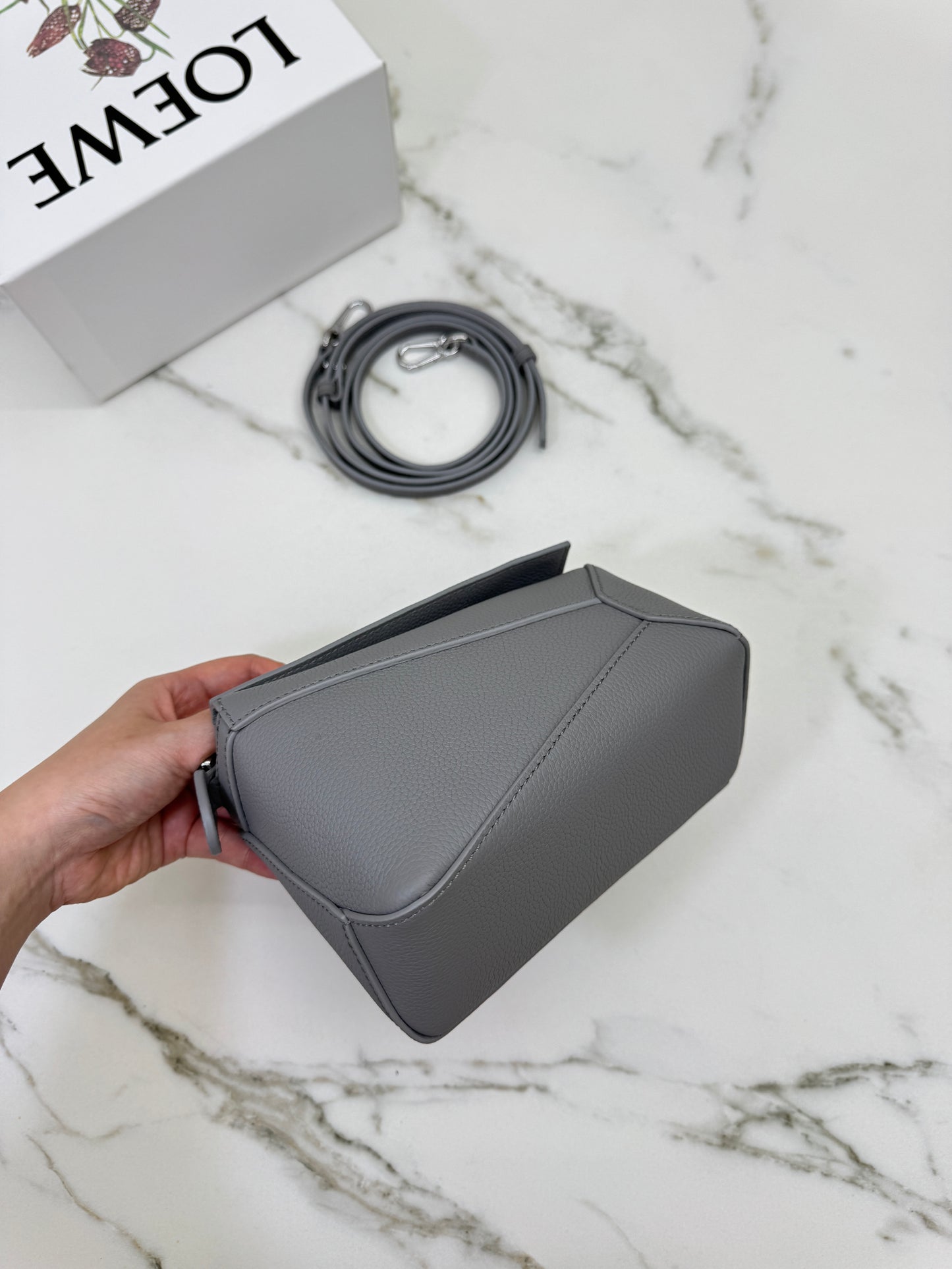 LOEWE Mini Puzzle 珍珠灰