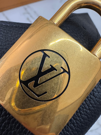 LV Low Key Hobo PM 黑色