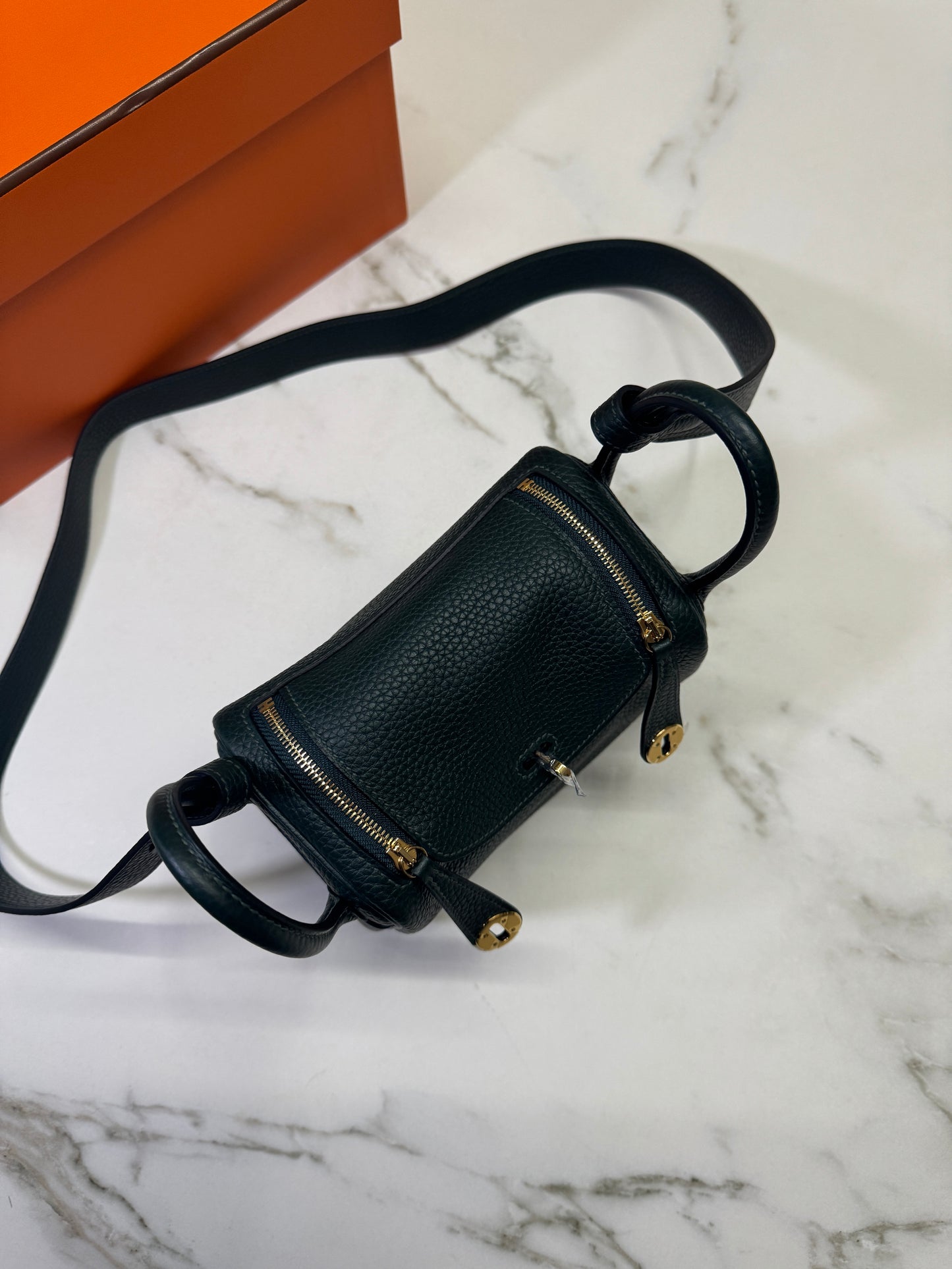 HERMES Mini Lindy II 深綠色 金扣 67 Vert Fonce TC GHW