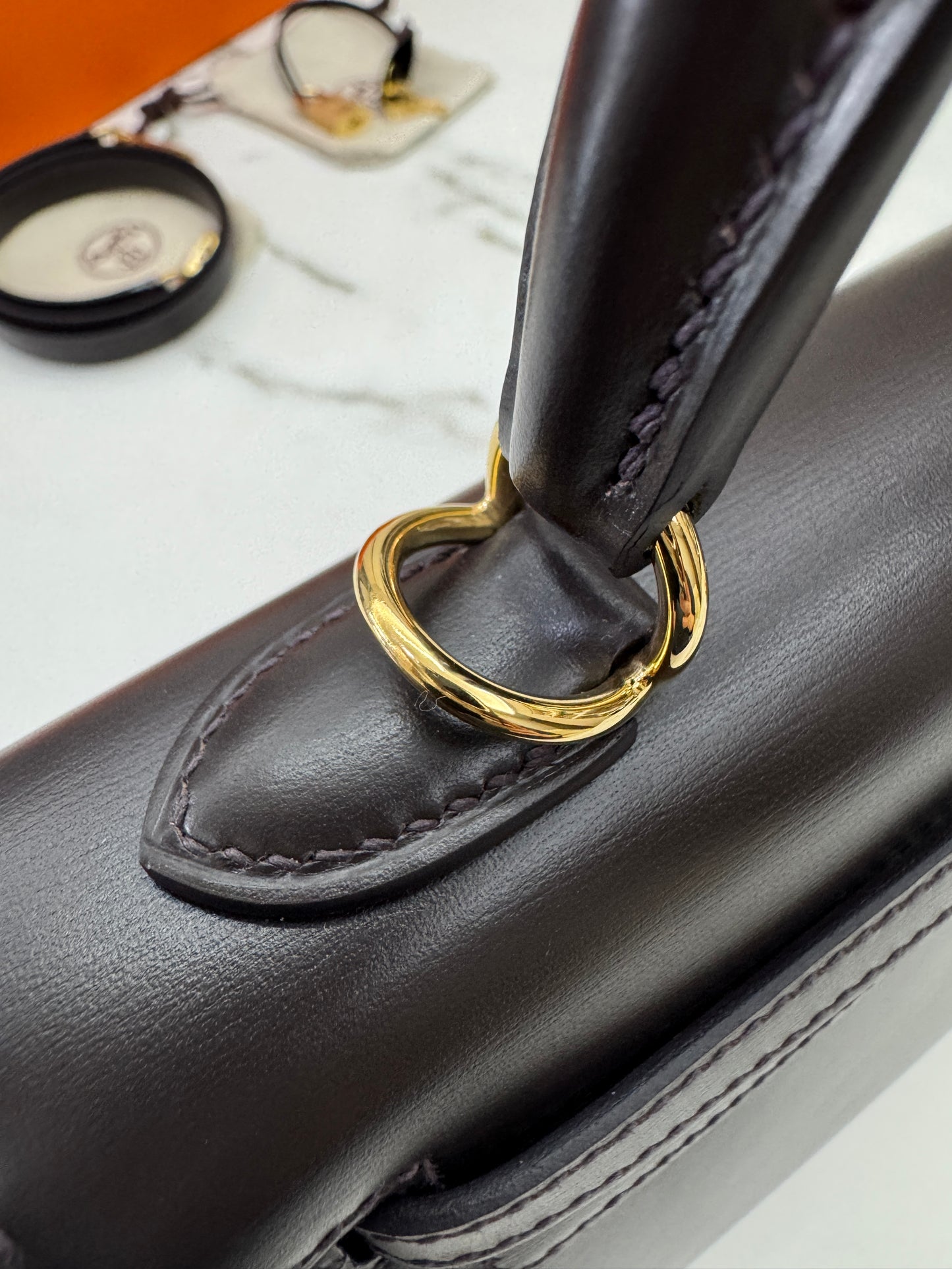 HERMES Kelly 25 烏木色Box皮金扣 外縫 Ebene Box Leather Seilier GHW