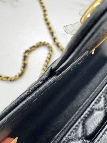 CHANEL 25B 手柄郵差 Wallet on Chain