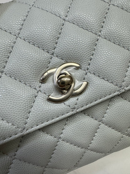 CHANEL Cocohandle 冰川藍 24P Small