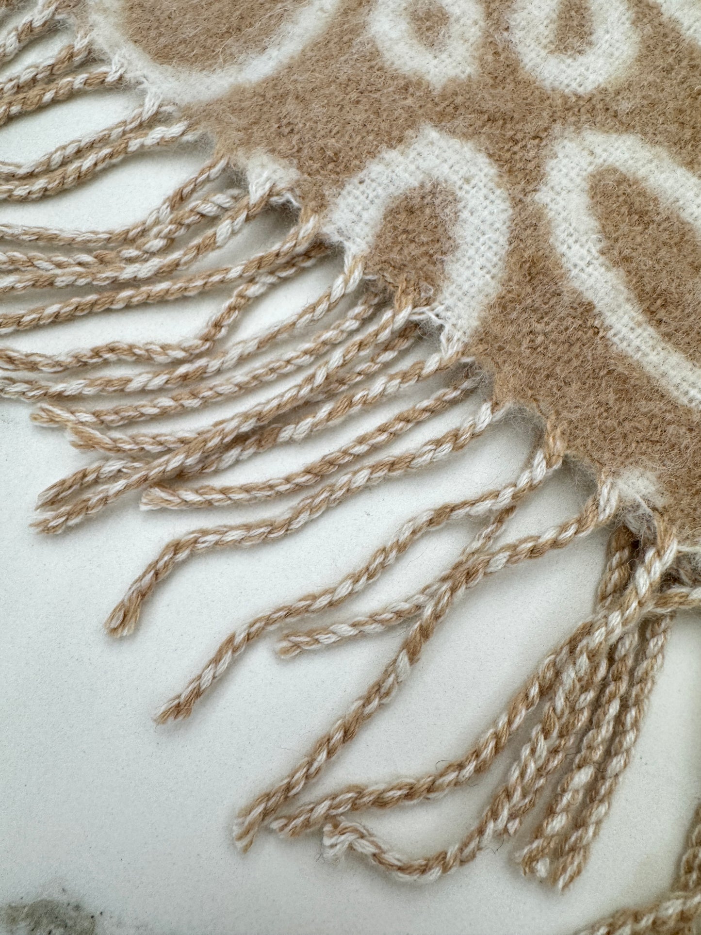 LOEWE 羊駝毛雙面Scarf 奶茶色