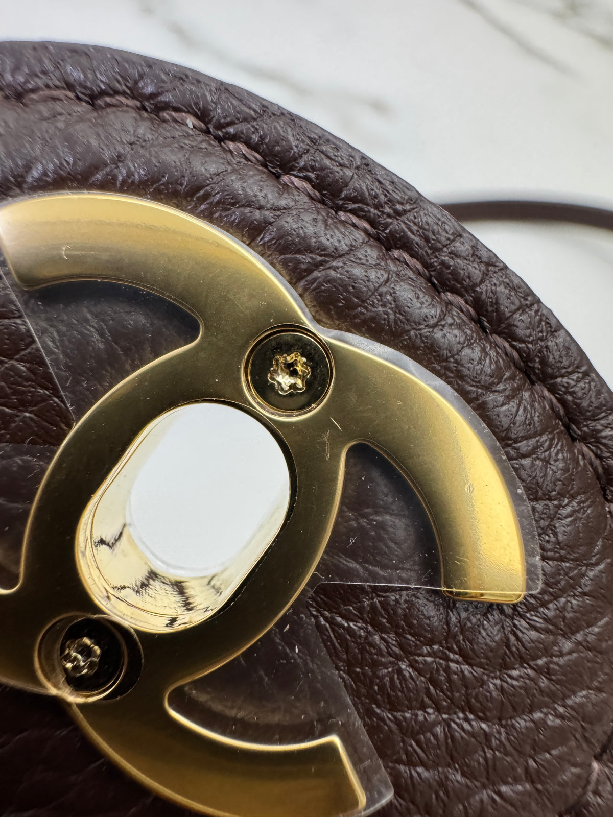 CHANEL Mini Maxi Flap 巧克力色