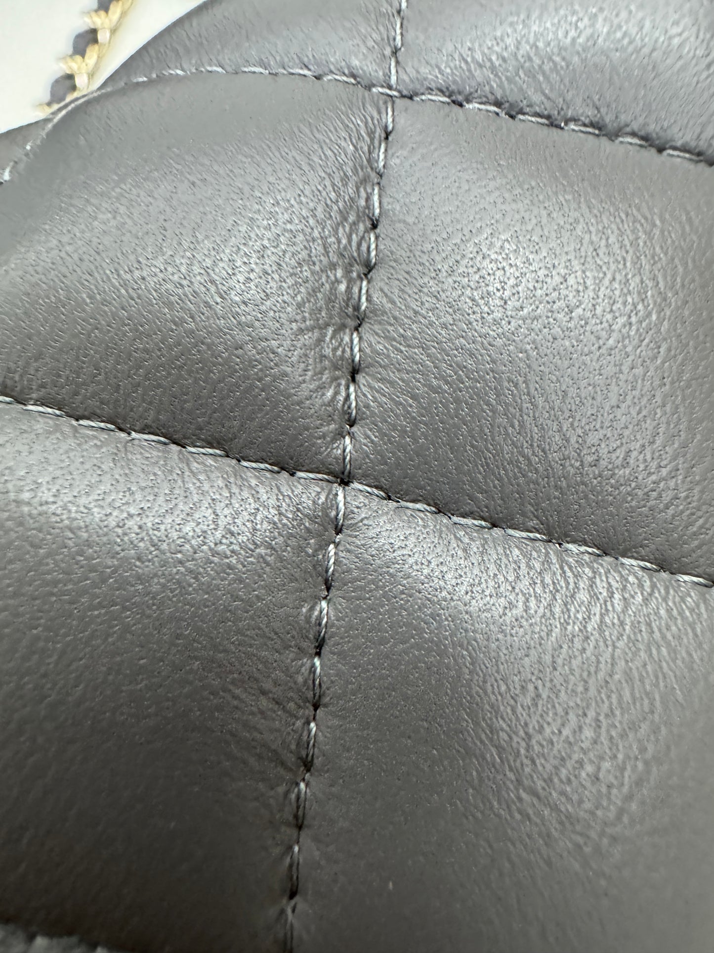 CHANEL Mini CF 深灰色羊皮淺金扣