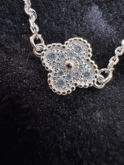 VCA Sweet Alhambra 滿鑽手鏈