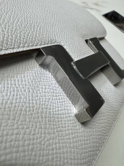 HERMES Mini Constance 奶灰色銀扣 Epsom M4 Gris Pale PHW