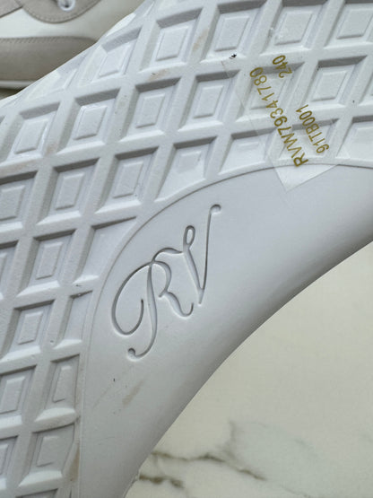 RV Vic Low Sneakers White
