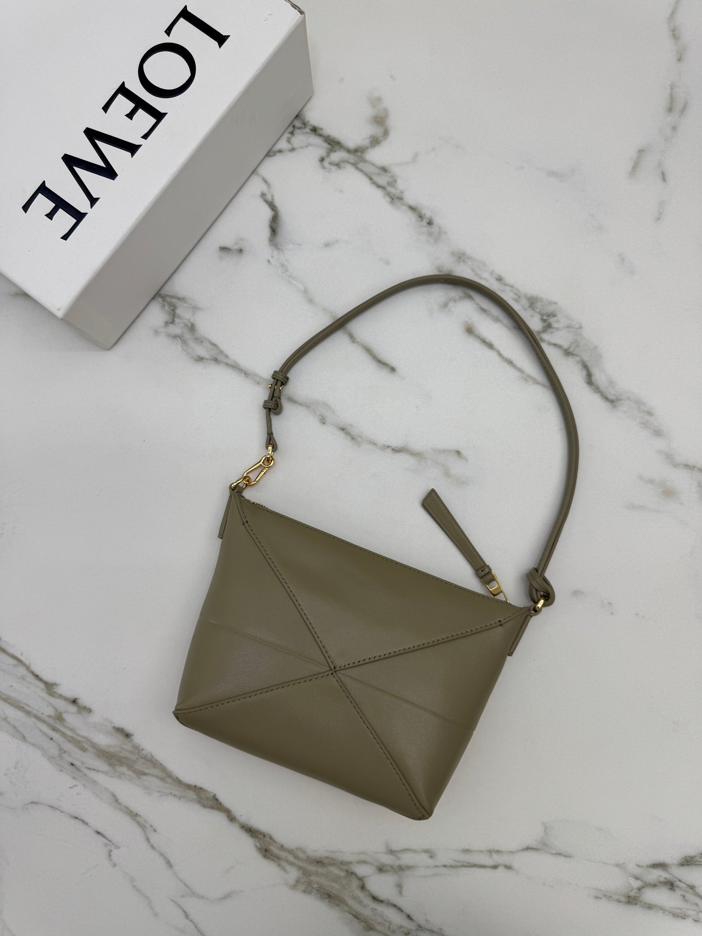 LOEWE Puzzle Fold Pouch Clay Green