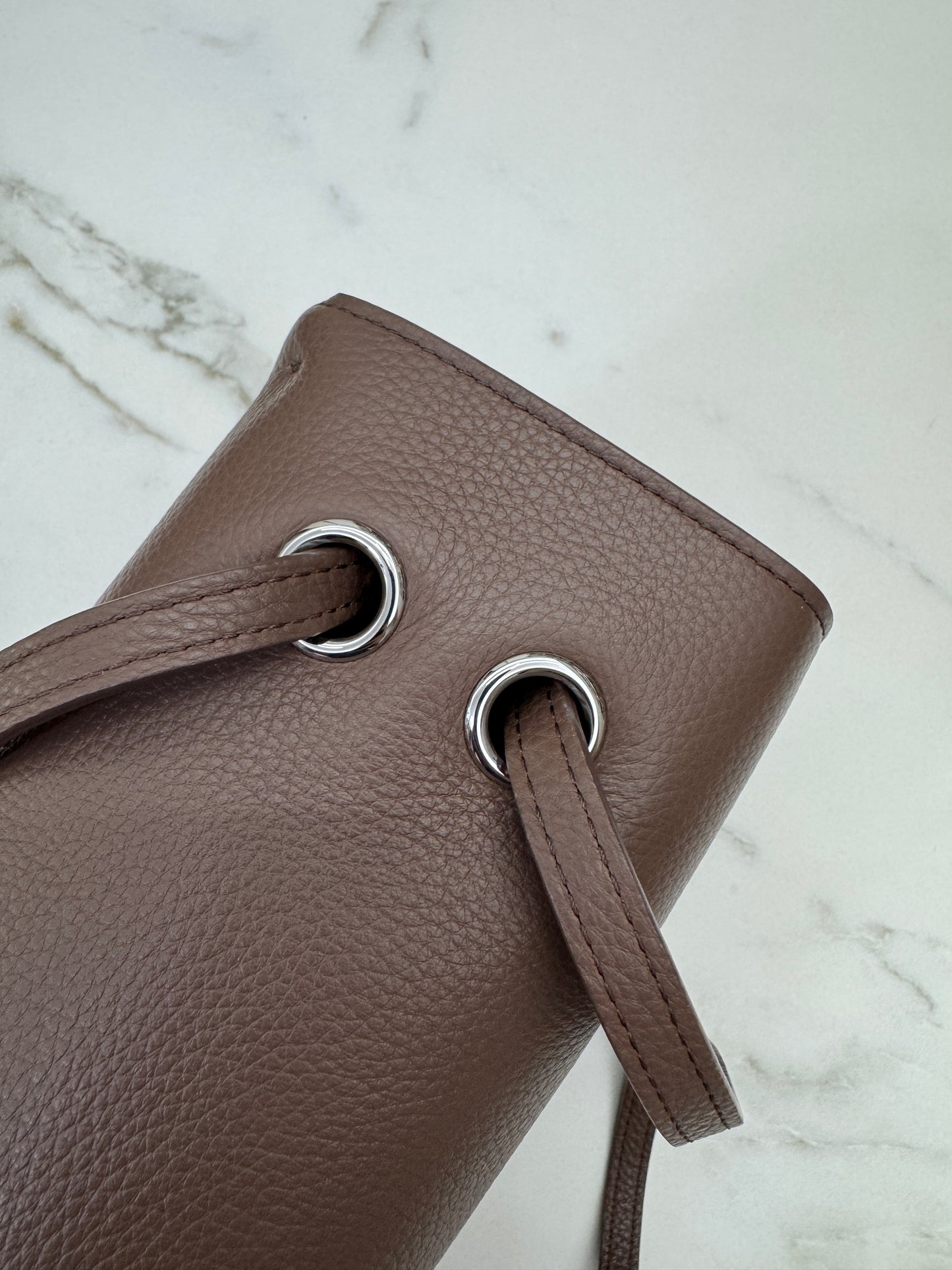 CHANEL 26S Maxi Flap Small 32cm 淺棕色