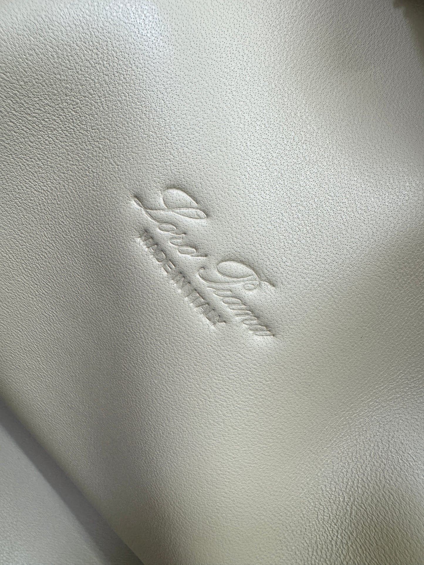 LORO PIANA Extra Pocket 27 Kummel