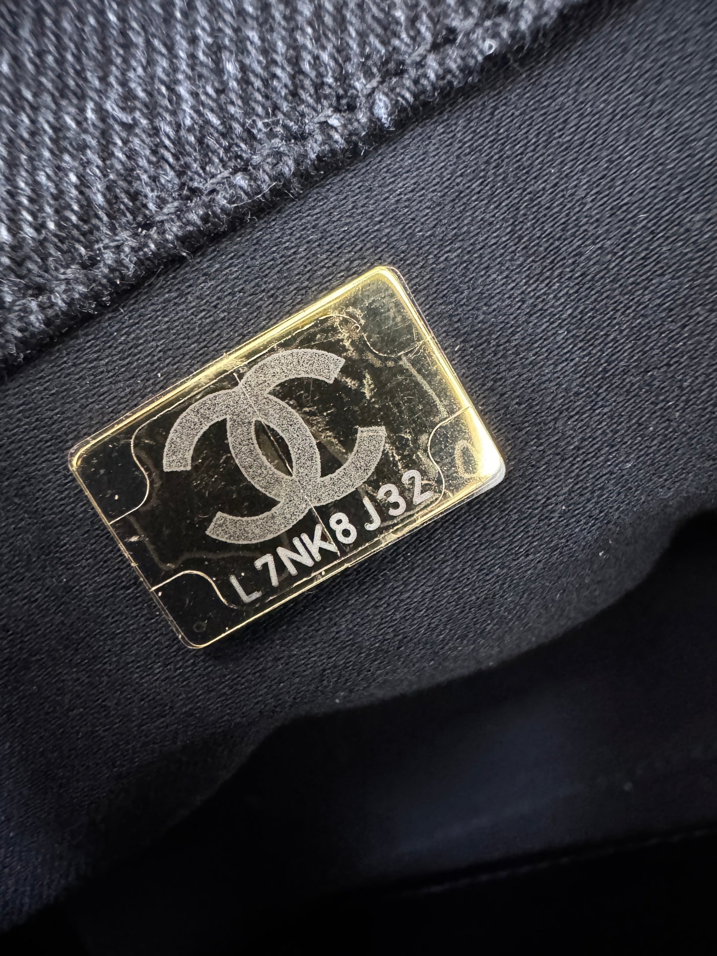 CHANEL Mini 25 Bag 黑牛仔26C