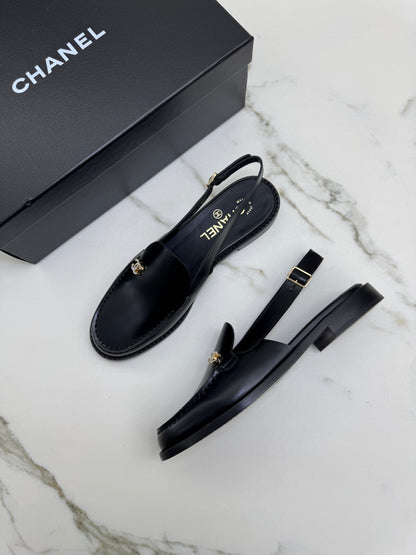 CHANEL 25P水鑽扣樂福Slingback