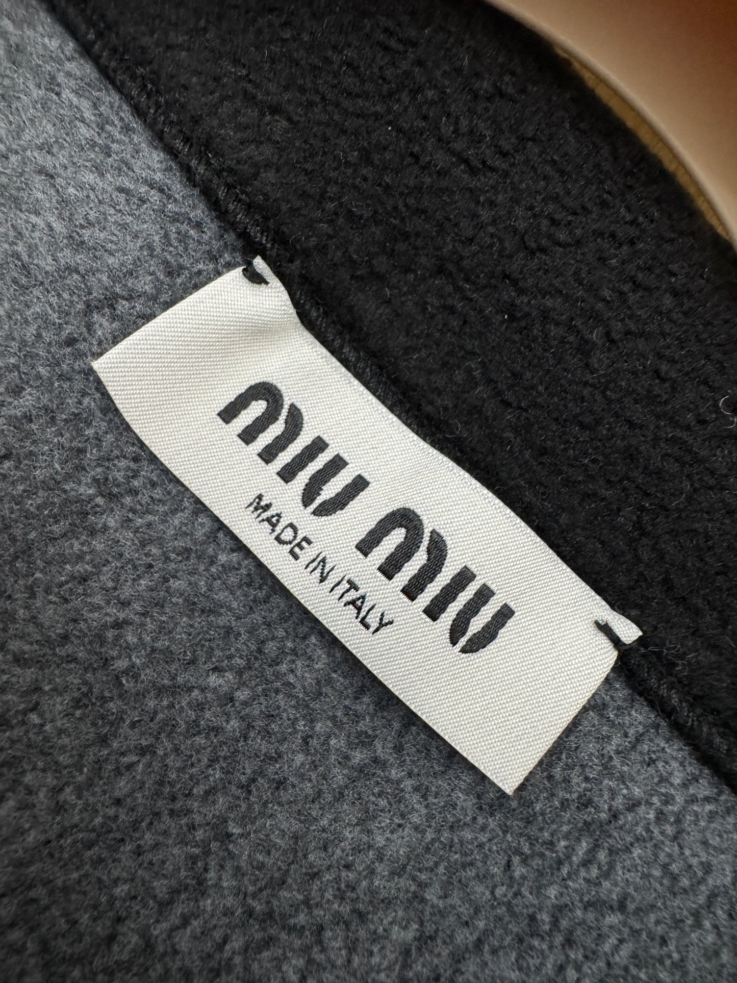 MIU MIU 搖粒絨 灰色長袖外套