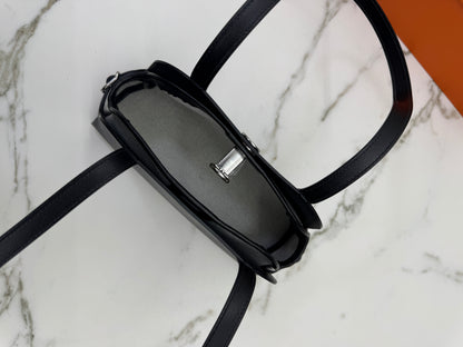 HERMES Tablier 熊貓色
