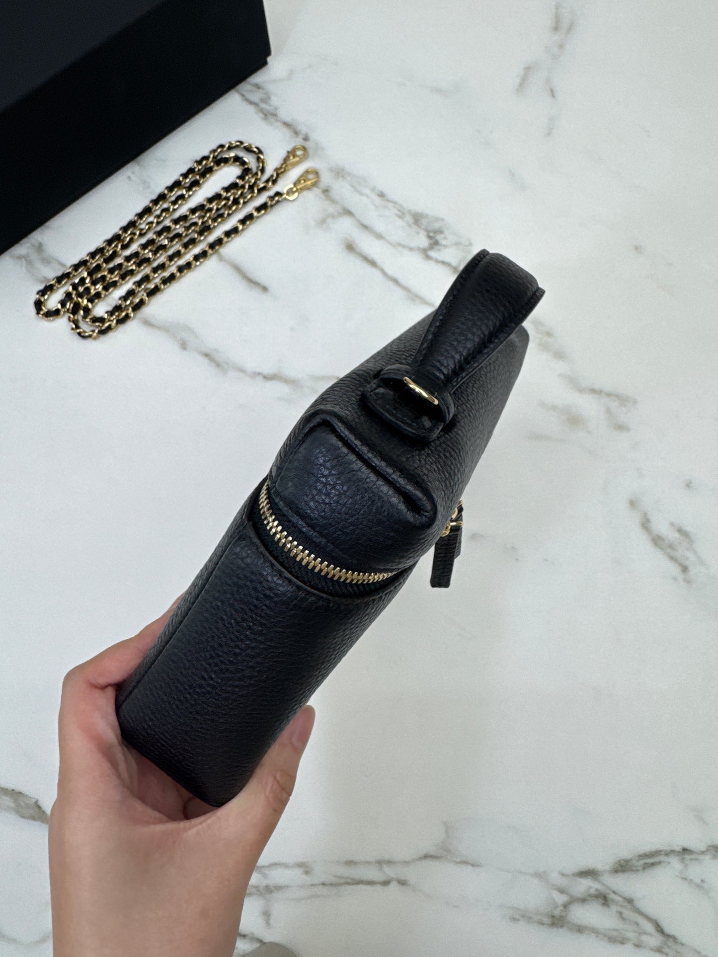 CHANEL 26A 荔枝紋LP盒子包 中號23cm