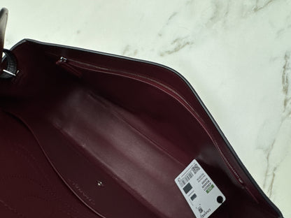 CHANEL 26S Maxi Flap Bag 黑銀小號（32cm)
