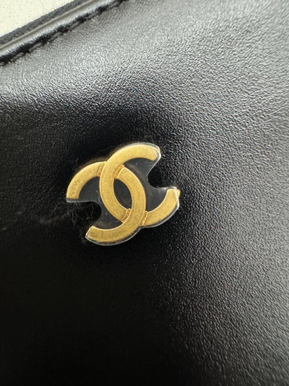 CHANEL 22Bag Medium 黑金