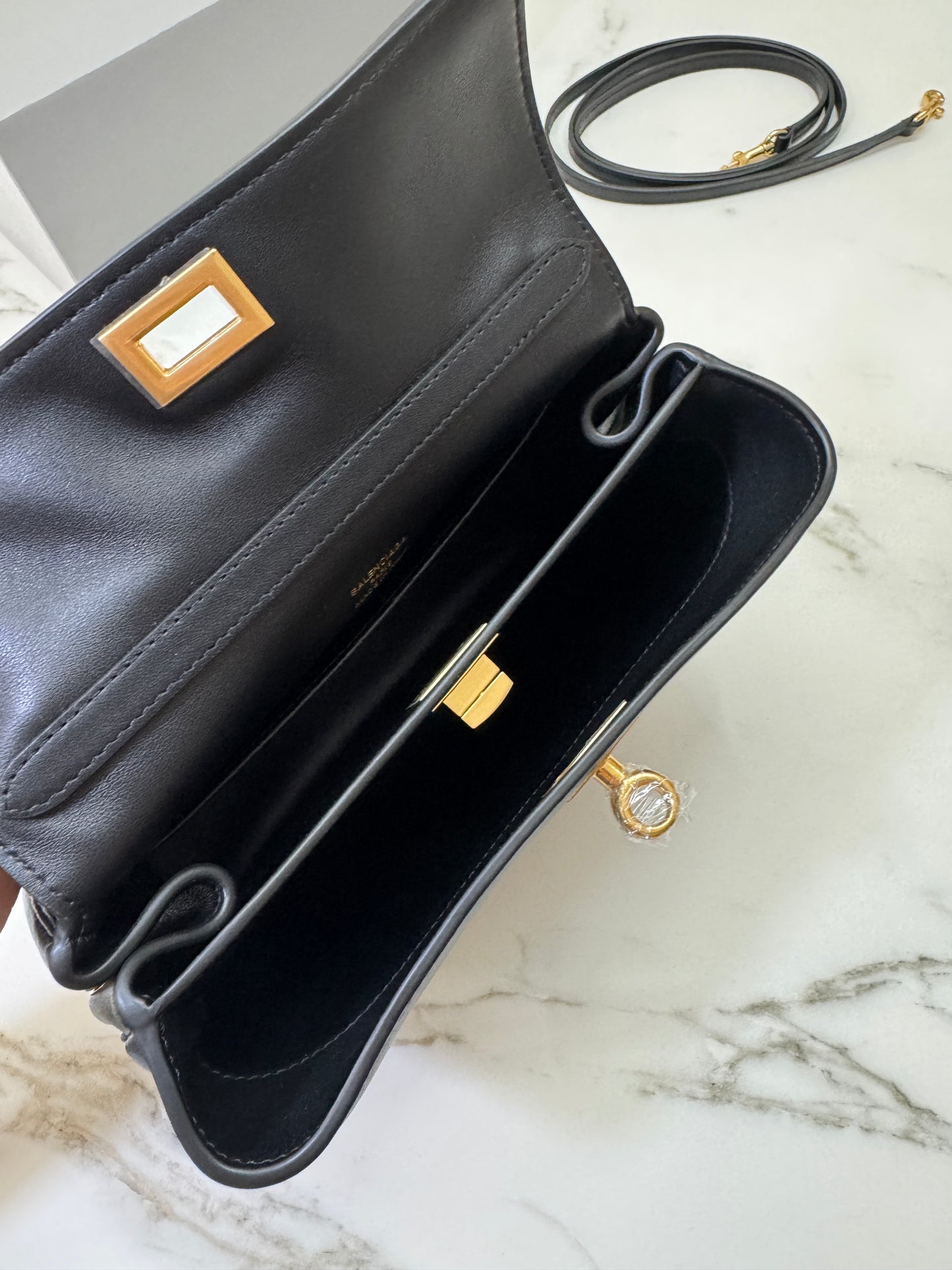 BALENCIAGA Mini Rodeo 黑金