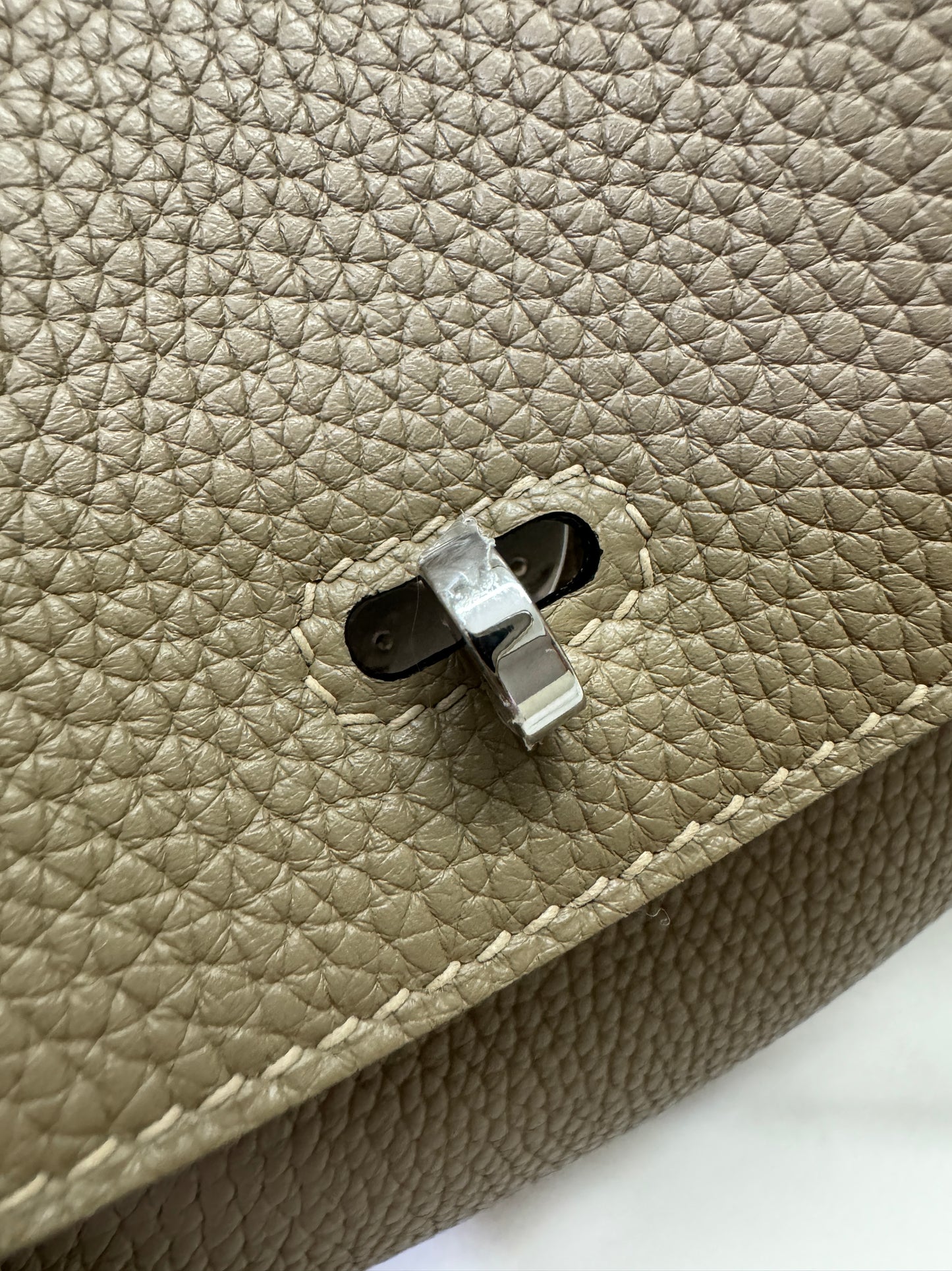 HERMES Lindy26 馬爾法米 銀扣 TC