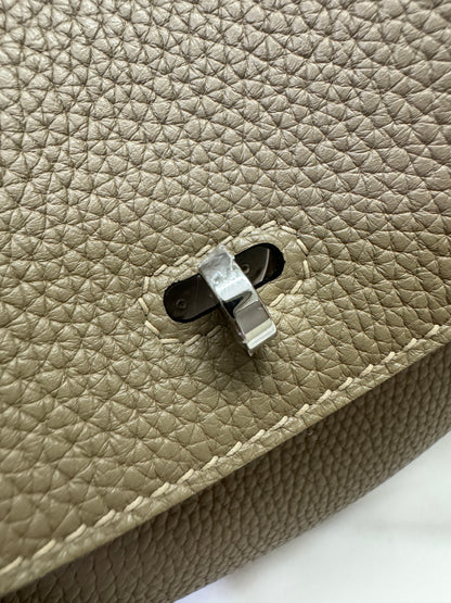 HERMES Lindy26 馬爾法米 銀扣 TC