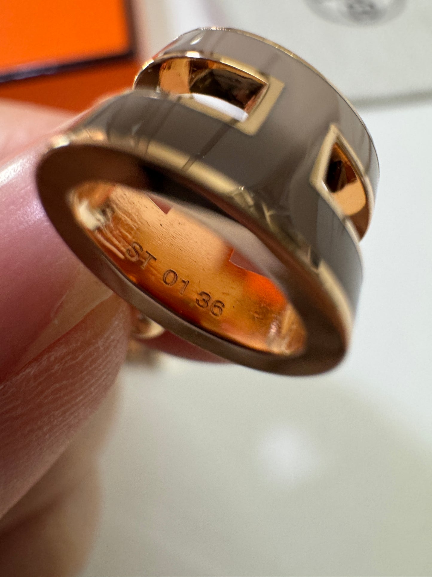 HERMES Pop H 奶茶灰 玫瑰金耳環