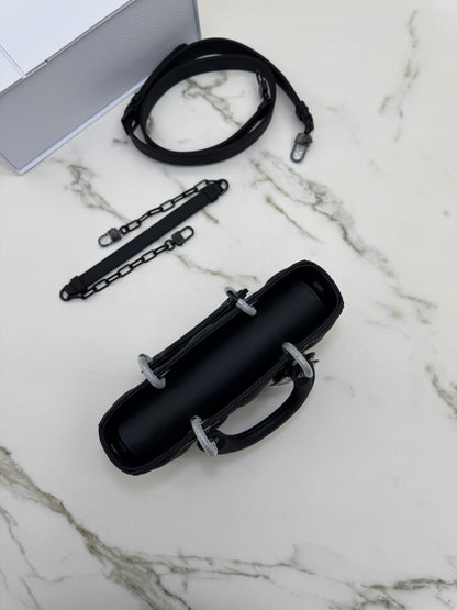 DIOR D-joy Small Matte Black