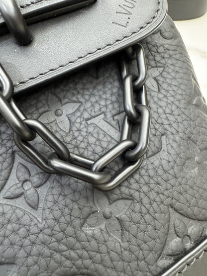 LV Steamer PM Ultra Black
