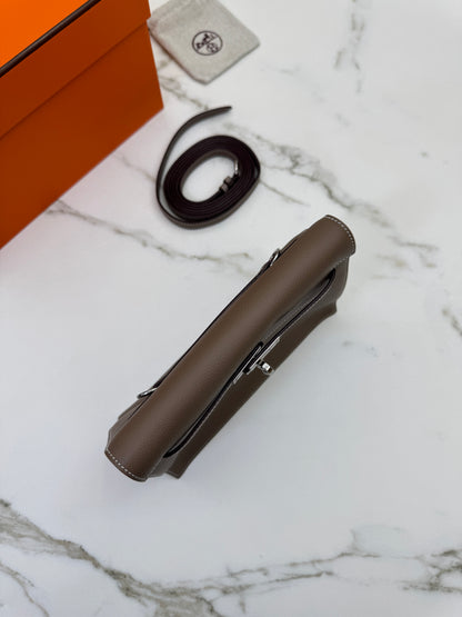HERMES Kelly Danse 大象灰銀扣 Etoupe PHW