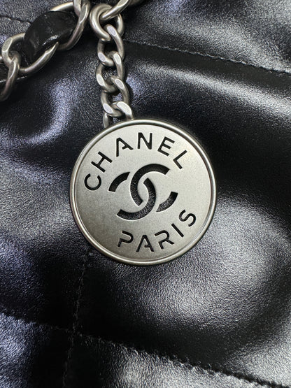 CHANEL 22bag 中號 黑銀 Medium