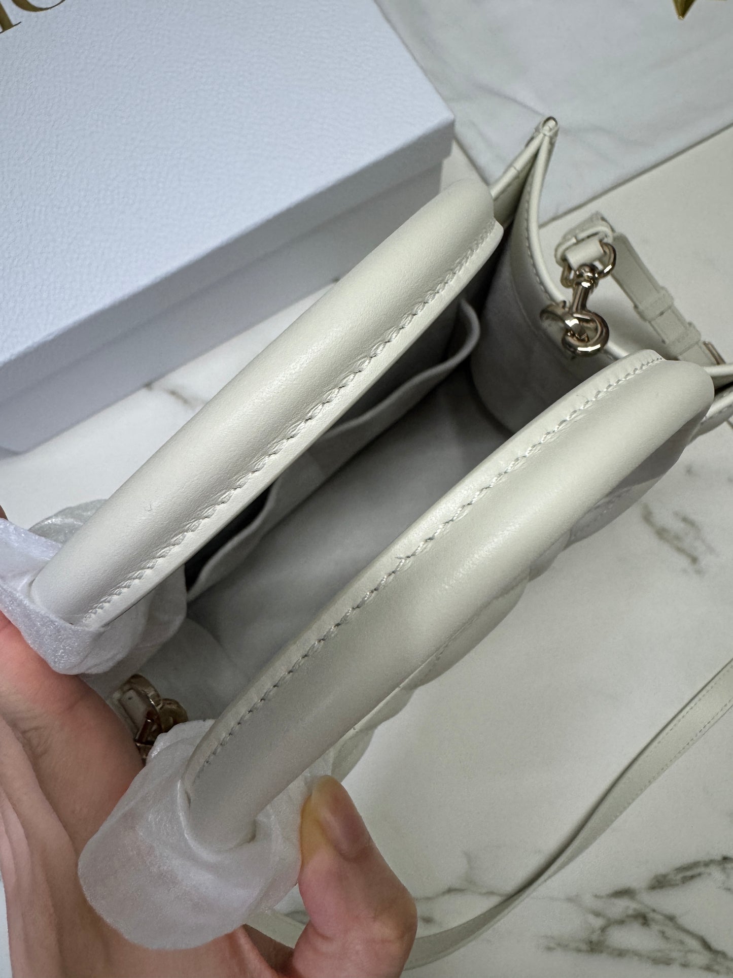 DIOR 全皮 Book Tote 奶白色小號