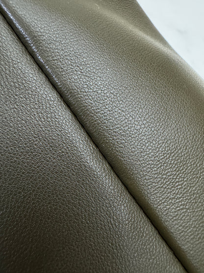LOEWE Flamenco Purse Medium 卡其綠