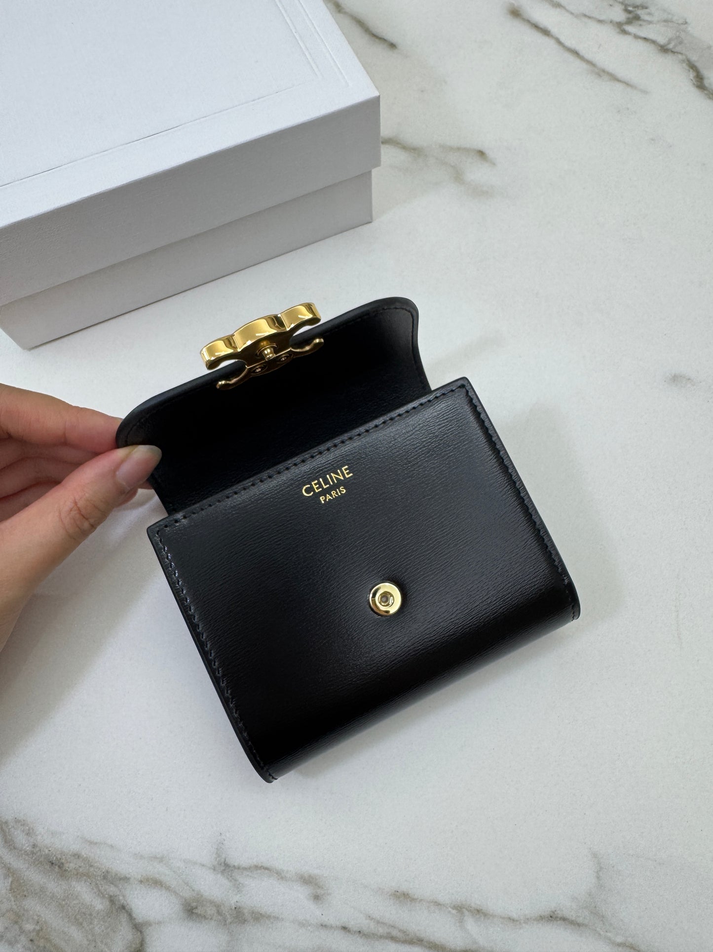 CELINE Wallet 凱旋門金扣Box皮