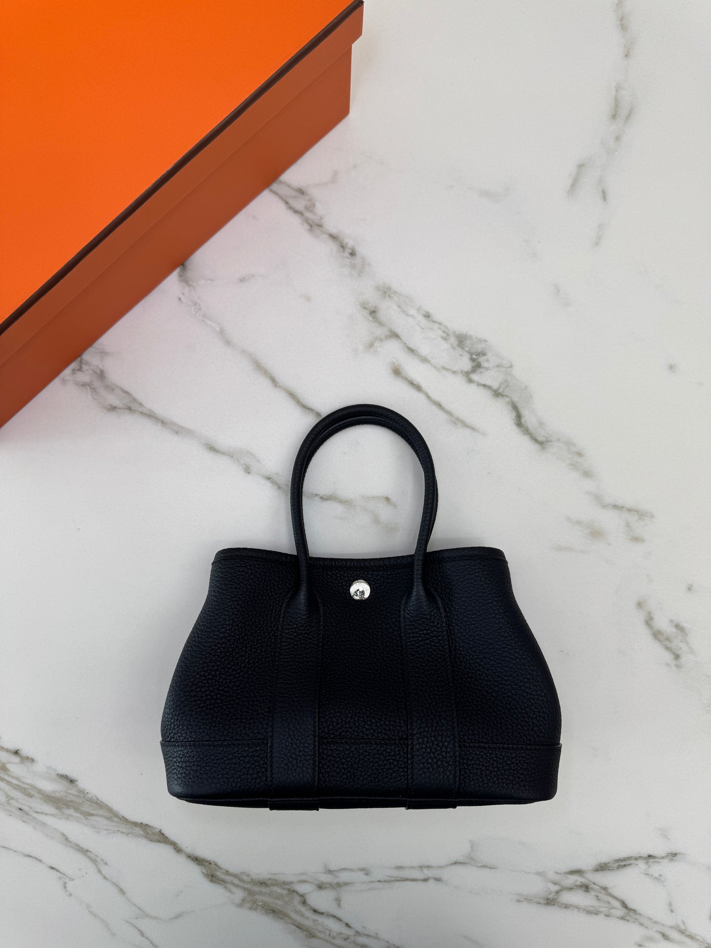 HERMES Neo Garden 23 黑色全皮 Negonda