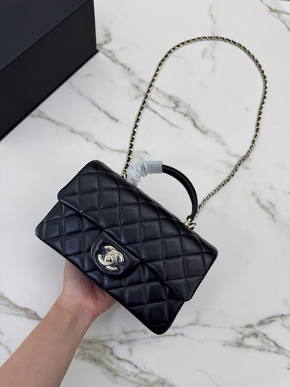 CHANEL Mini CF Handle 黑色羊皮淺金扣 Black Lambskin with GHE