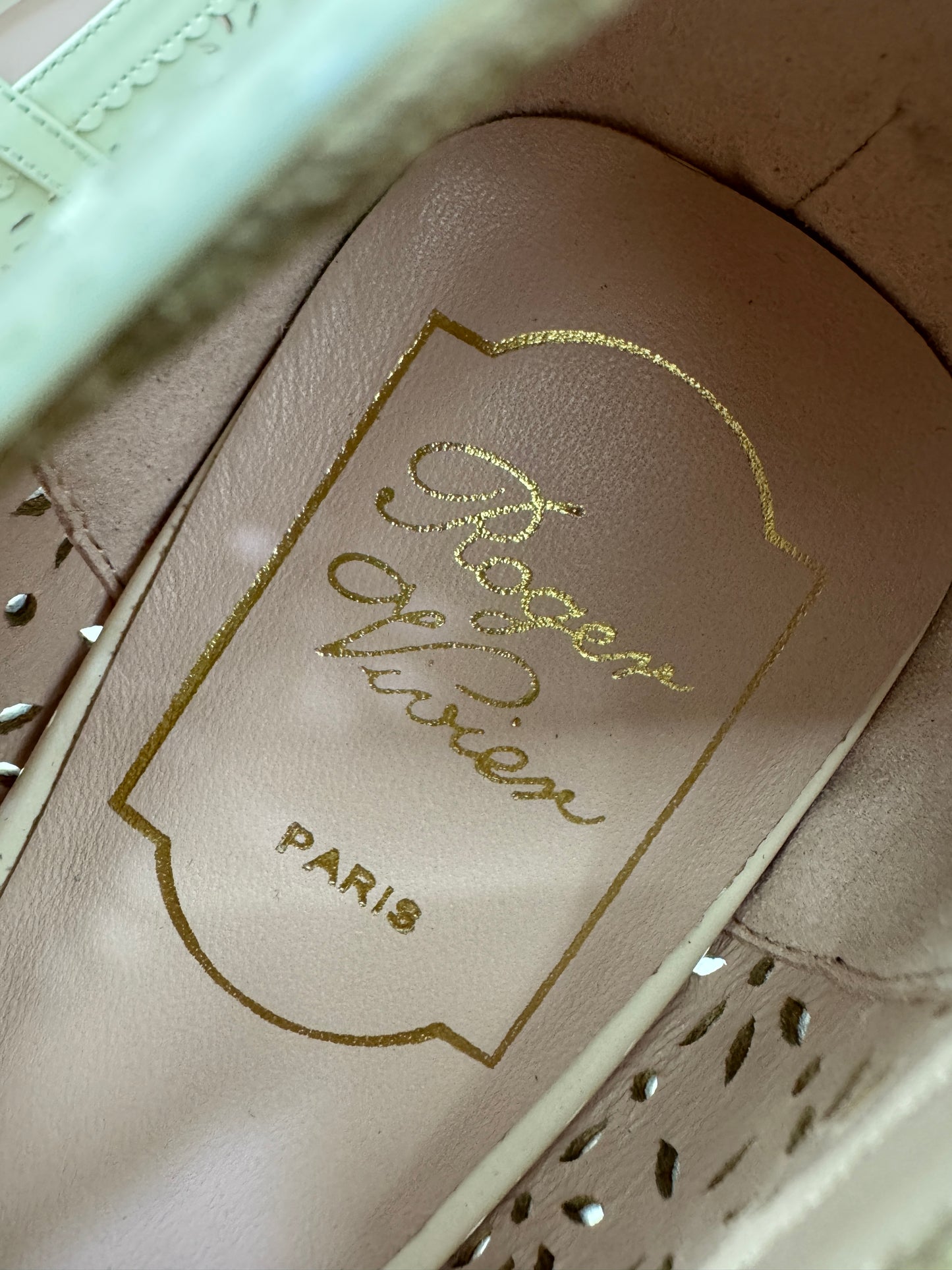 RV 小雛菊鏤空 Mary Jane