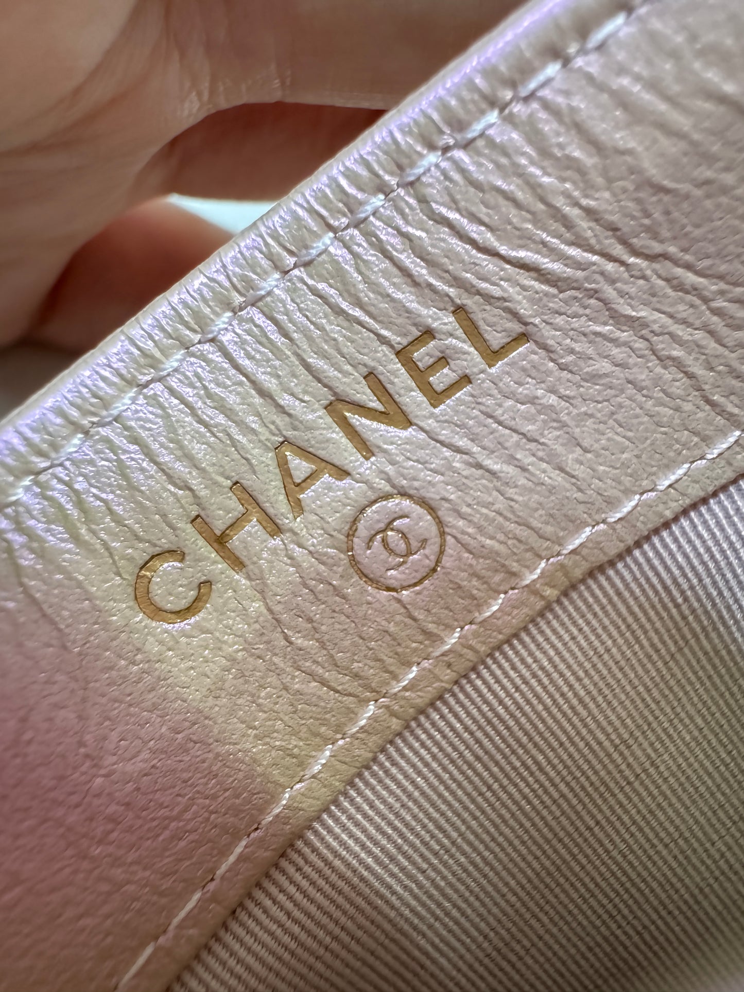 CHANEL 21C 裸粉色卡包
