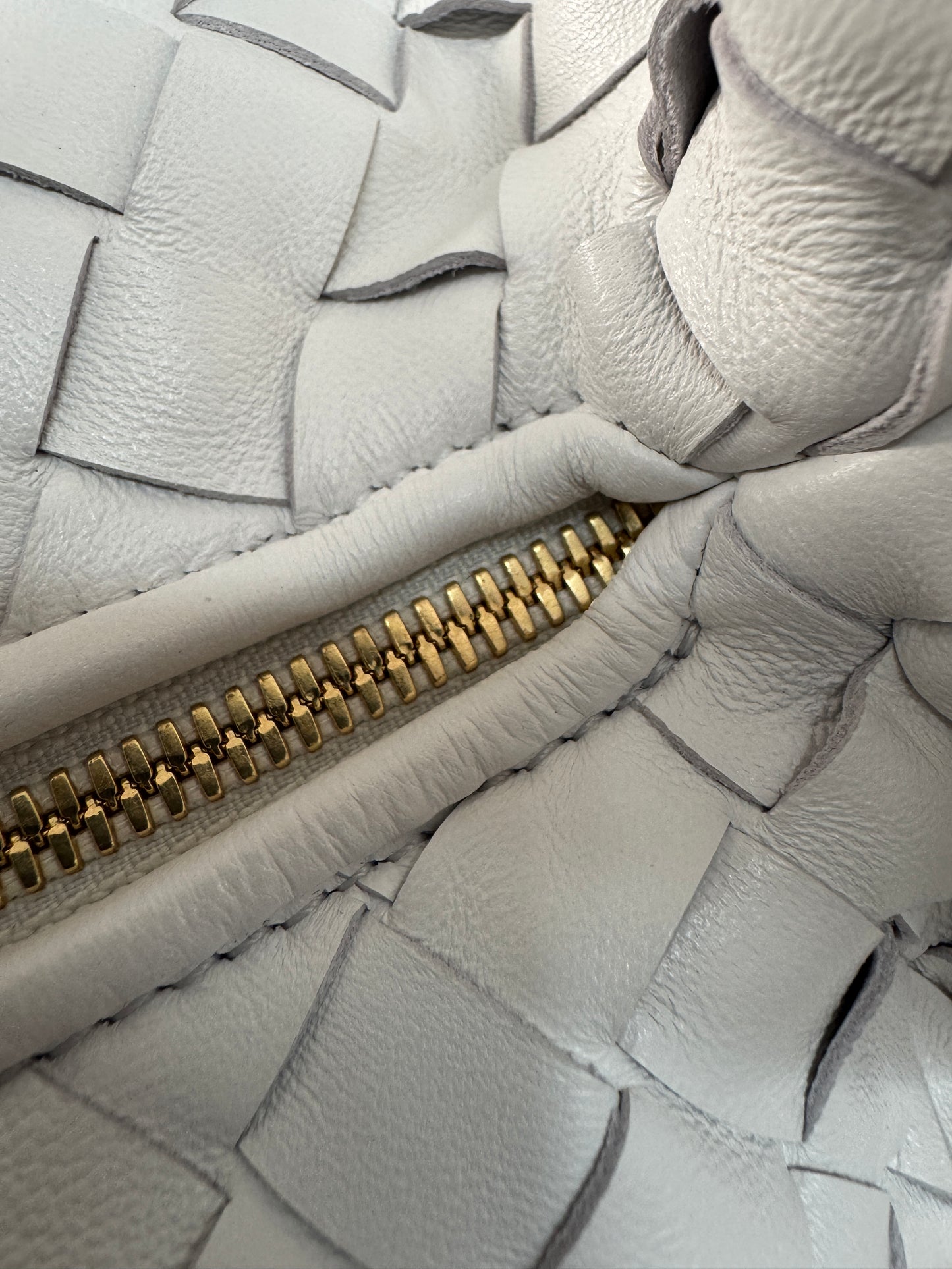 BV Jodie Small 白色