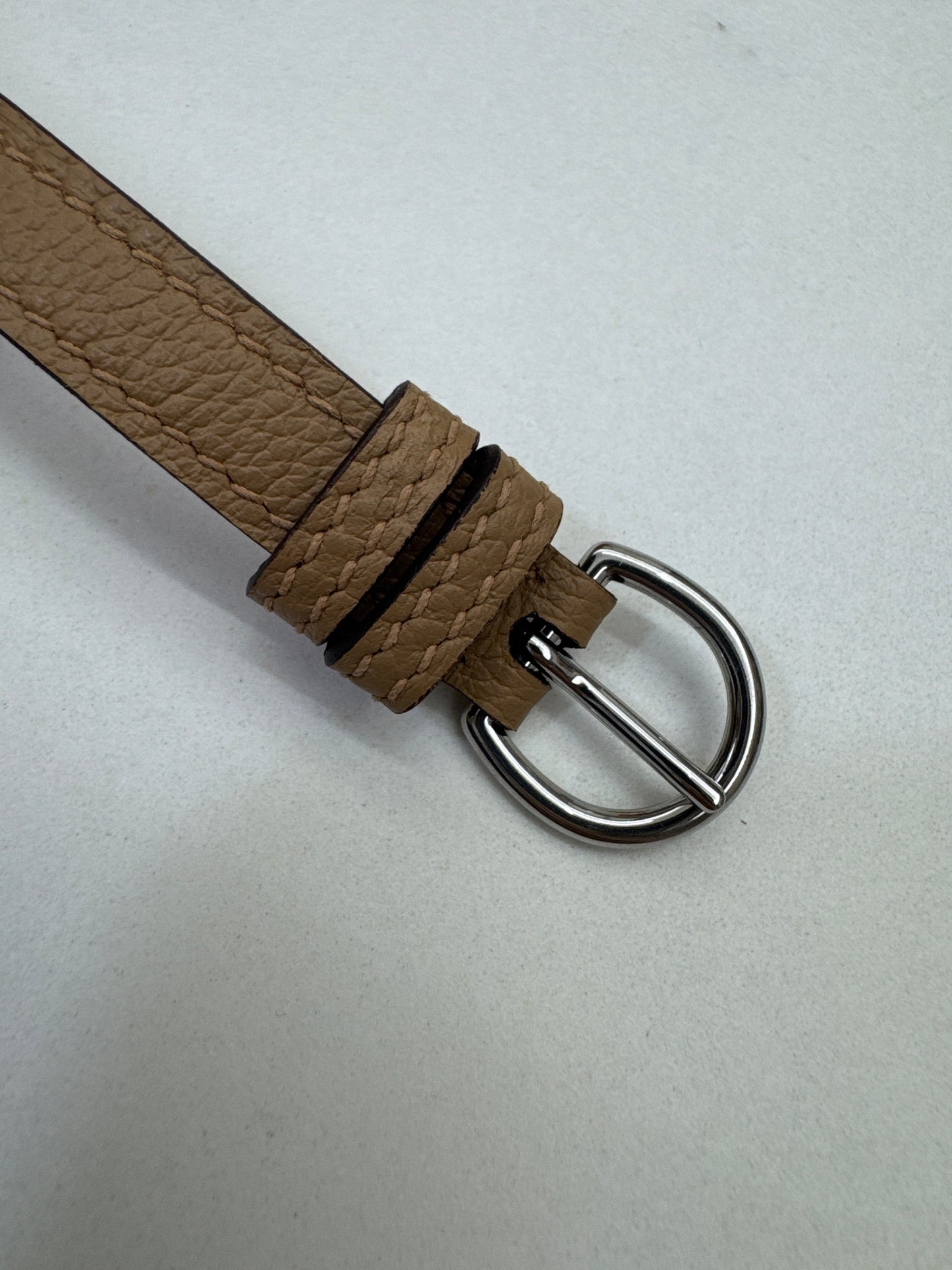 HERMES Kelly Danse 奶茶色銀扣 Chai Evercolor PHW