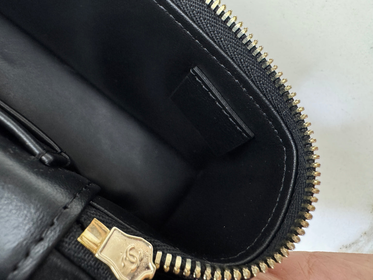 CHANEL 25C LP盒子包 黑色