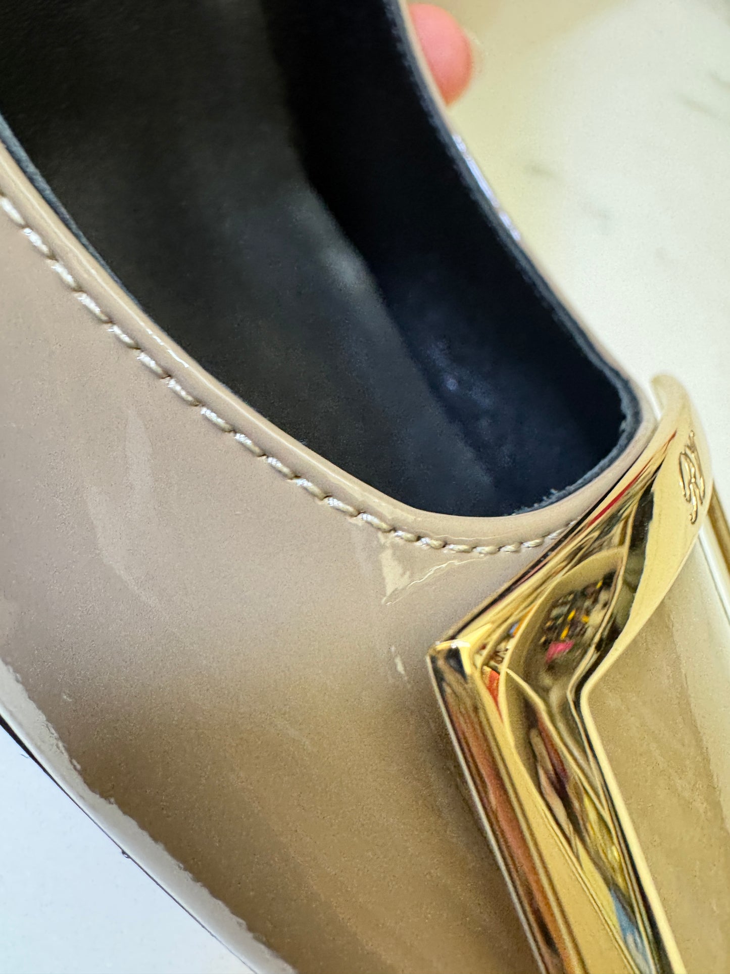 RV Trompette 喇叭跟7cm 漆皮高跟鞋 米灰色