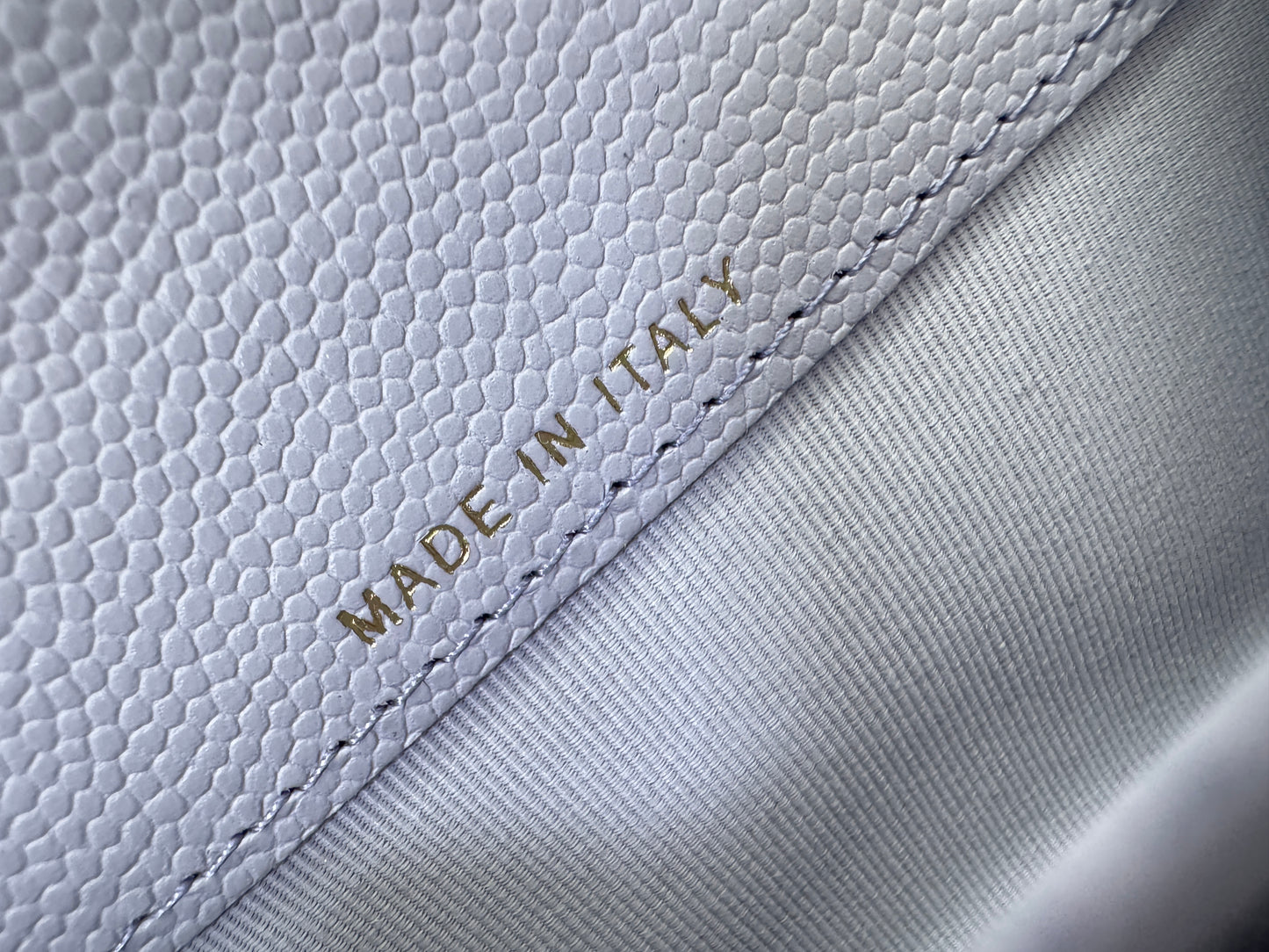 CHANEL 21K 香芋紫 CF Cardholder